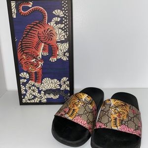 Gucci Tiger Slides